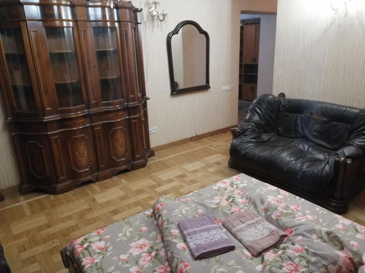 Квартира По Улице Антоновича, 158 Kiev Esterno foto