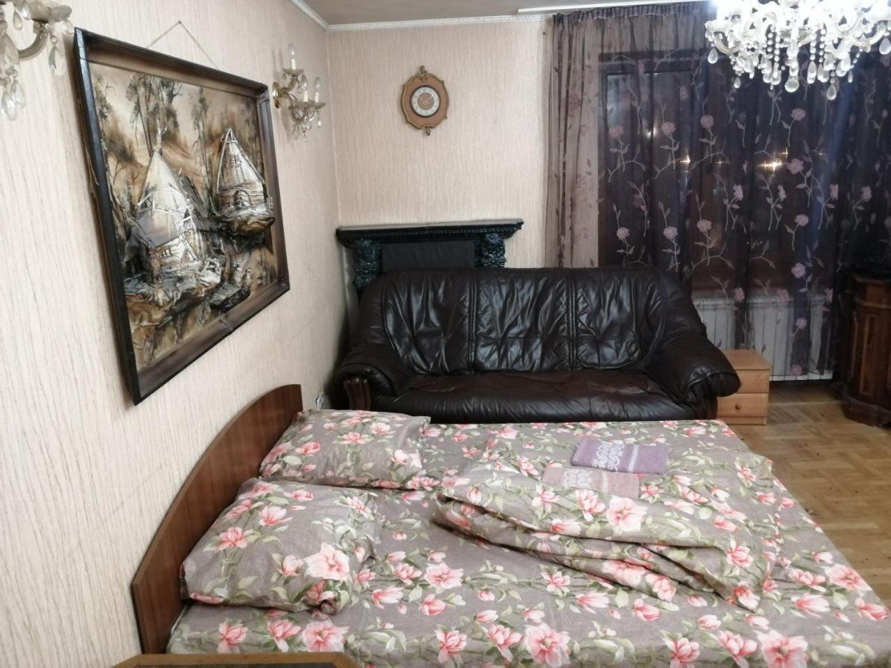 Квартира По Улице Антоновича, 158 Kiev Esterno foto